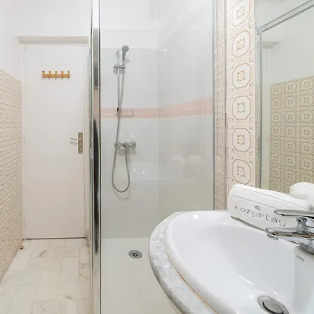 Daire One Bedroom Close To The Center Of